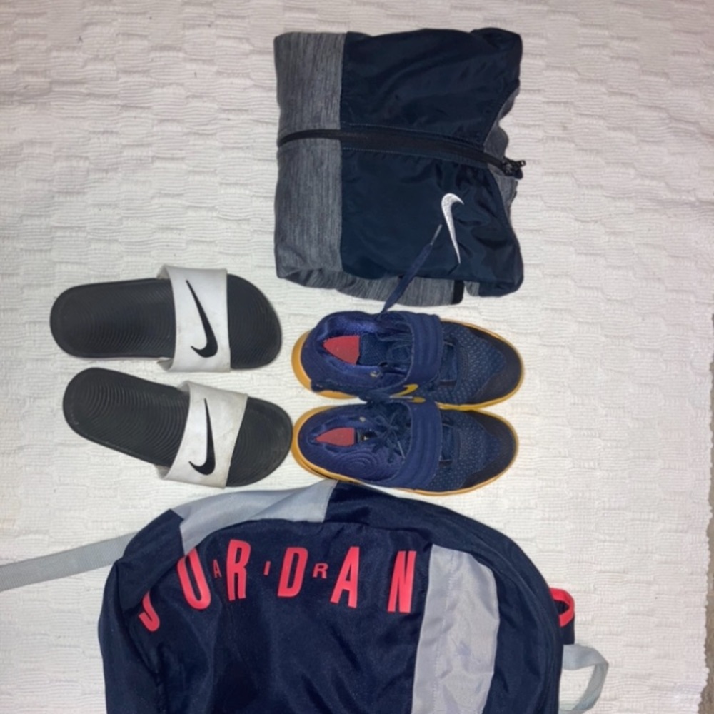 Boys Nike bundle